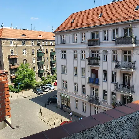 Whitebeeapartament *